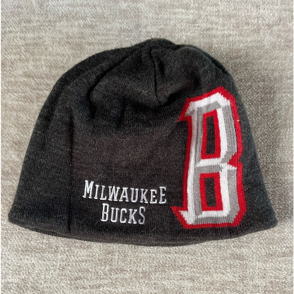 Milwaukee Bucks beanie